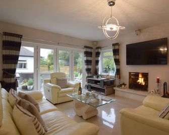 Solway - Chester - Living room
