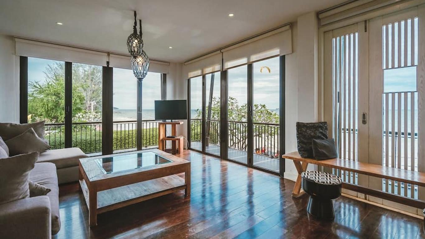 ذا بلو سكاي ريزورت آت هوا هين