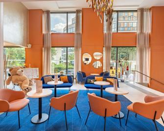 Novotel Suites Paris Issy-les-Moulineaux - Issy-les-Moulineaux - Oleskelutila