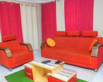 Dollys Villagio - Sekondi-Takoradi - Living room