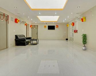 Royal Comfort Homestay - Patna - Ingresso