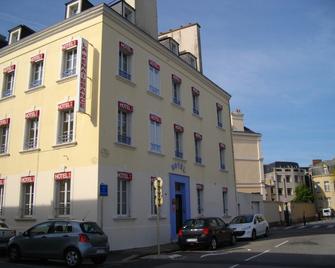 Hotel La Renaissance - Cherbourg-en-Cotentin - Bâtiment