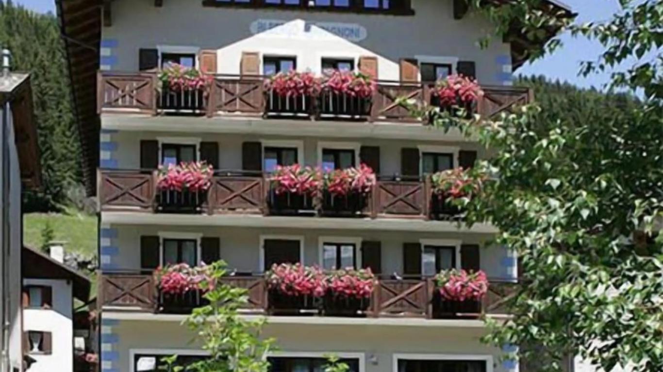 هوتل كومباجنوني