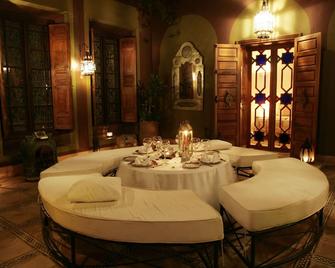 Dar Ayniwen Garden Hotel & Bird Zoo - Marrakech - Dining room