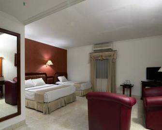 Puri Jaya Hotel - Jakarta - Bedroom