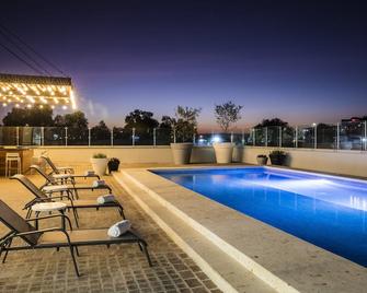 Fiesta Inn Celaya Galerias - Celaya - Pool
