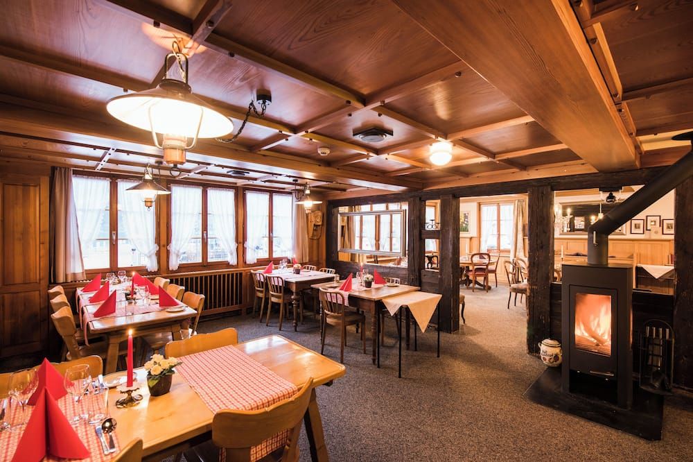 Hotel Weisses Kreuz - Brienz - Ресторан