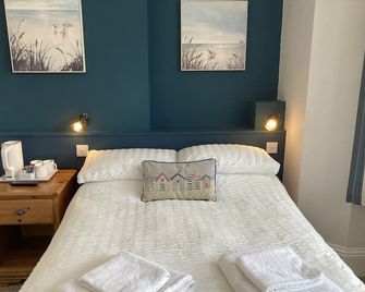 Summer Breeze - ניוקי - חדר שינה