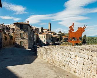 Palazzo Ninci - Civitella in val di Chiana - Vista esterna