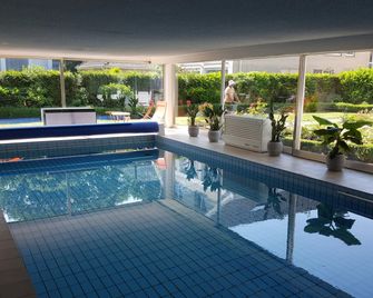 Hotel Garni La mer - Bad Zwischenahn - Басейн