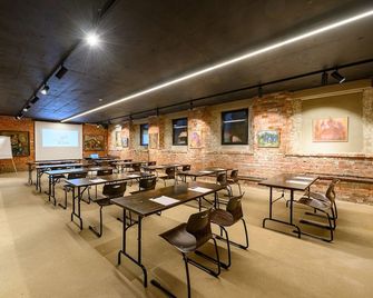 Art Hotel Roma - Liepāja - Restaurang