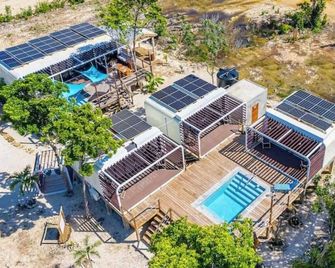 Gecko Casita [1 of 3 Casitas] - West Caye Casitas - San Pedro Town