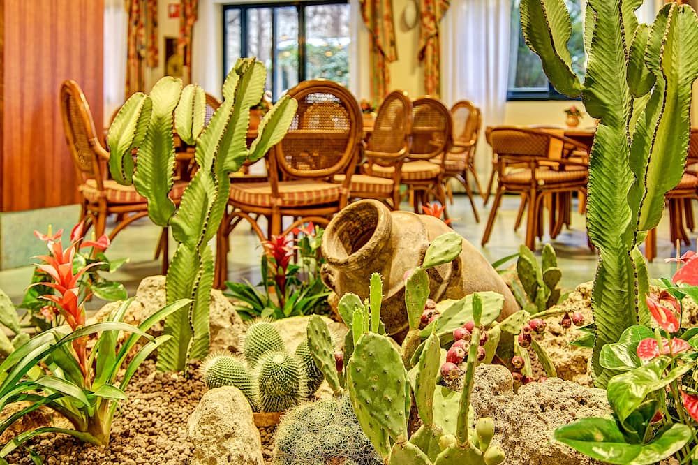 Hotel Caesar Palace - ג'יארדיני נאקסוס