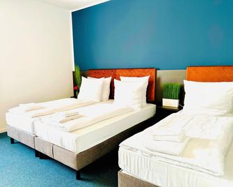 Arthotel Ambassador Wiesbaden - Wiesbaden - Schlafzimmer