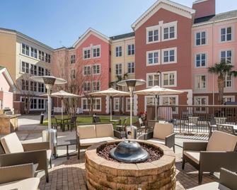 Residence Inn by Marriott Charleston Airport - North Charleston - Balcón