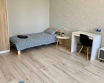 Modern Apartment in Jekabpils - 예캅필스 - 침실