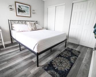 La Riviere 2 bedroom # 1403 - Gulfport - Bedroom