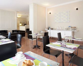 هوتل توريست - تورين - مطعم