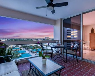 Palm Bay Club 8th Floor On Complex Private Beach - Siesta Key - Balcon
