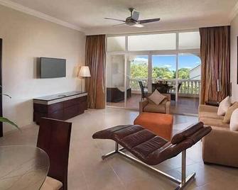 Presidential Suites by Lifestyle - Puerto Plata - Living room