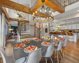 Glencairn Knoll - La Grange - Buffet