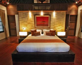 Villa Samudra Luxury Beachfront - Sukawati - Bedroom