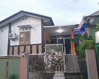 Kenangan Guest House - Sabang - Gebäude