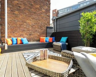 Luxury Penthouse with Private Roof Terrace - Mánchester - Balcón