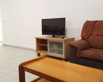 Apartamentos Plaza - Alicante - Sala de estar