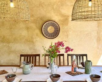 Lavender, Luberon view, swimming pool, AC : Villa Mas de l'Olivier 4 - Céreste - Dining room