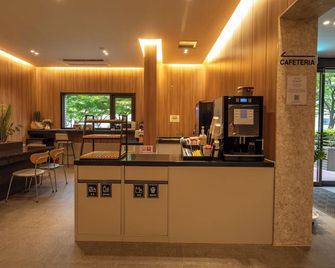 Cloudin Hotel Mokpo Peace Square Branch - Mokpo - Front desk