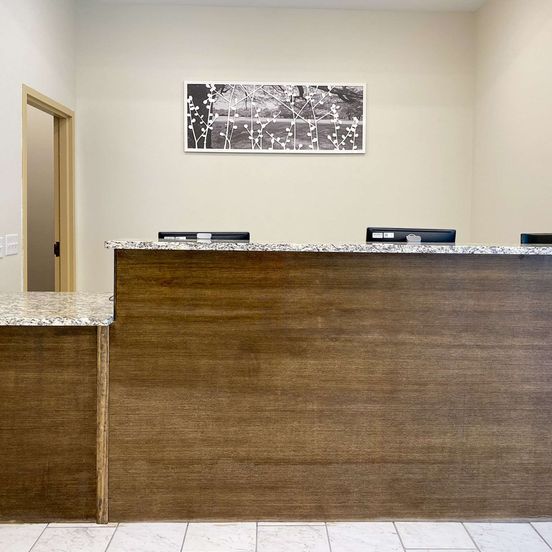 Sleep Inn & Suites - Coliseum Area image 1