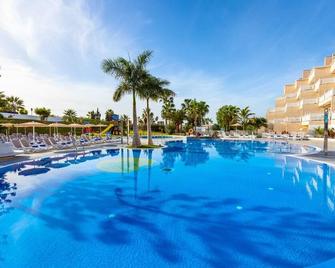 Hotel Tropical Park - Callao Salvaje - Pool