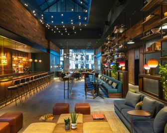 موكس إن ي ي داون تاون - نيويورك - بار