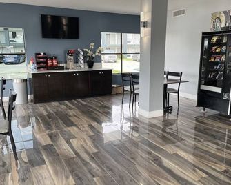 4 Cozy Studios w/ Kitchenette Near Alamodome – Great for Extended Stays - San Antonio