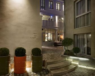 Hôtel Jules & Jim - Paris - Building