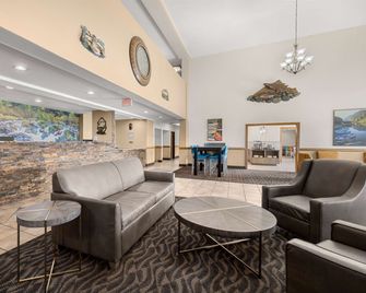 La Quinta Inn & Suites by Wyndham Grants Pass - Grants Pass - Sala de estar