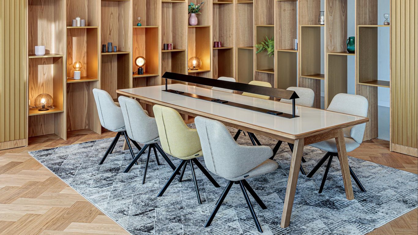 هوليداي إن براغ