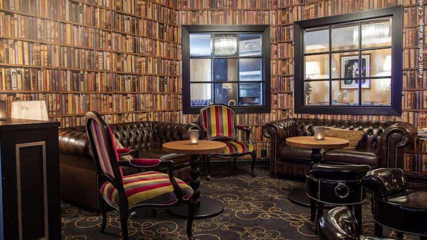 فندق ديه هانسياتيسكيه