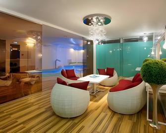 Grand Hotel Oka Premium - Nischni Nowgorod - Lounge