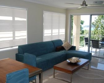 Airlie Summit Apartments - Airlie Beach - Sala de estar