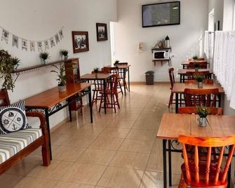 Hotel Veleiro - São Sebastião - Restaurante