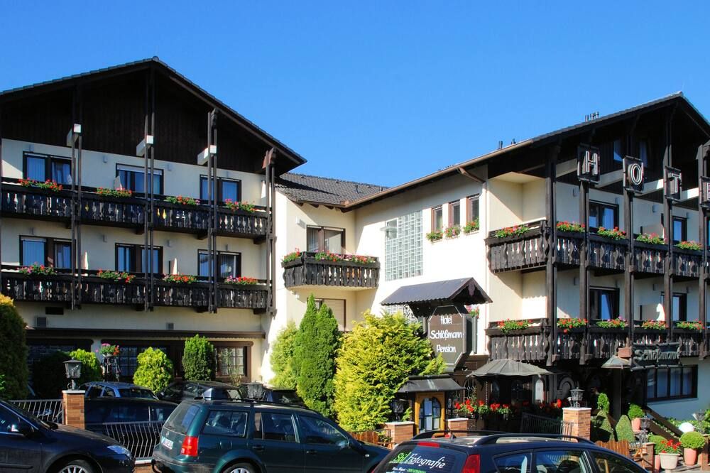 Hotel Schlößmann - Bad König - Building