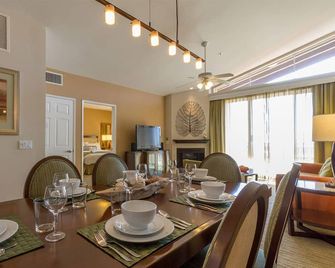 2 bedrooms Resort, Grand Palisades Carlsbad, Pool - Carlsbad - Matsal