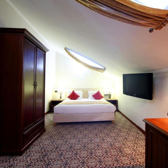 Impressa Hotel image 1