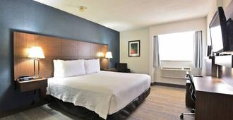 Victoria Inn Hotel and Convention Centre Winnipeg - Winnipeg - Bedroom