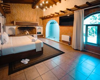 Botaniq Hotel Boutique - Valle de Bravo - Schlafzimmer