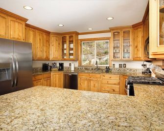 Mountain Chalet with Huge Game Room - Park City - Cuisine