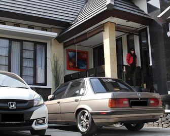 Villa Amaryllis Kaliurang - Yogyakarta - Recepción