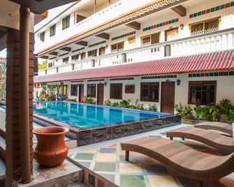 Somwang Boutique Hotel - Chiang Mai - Pool